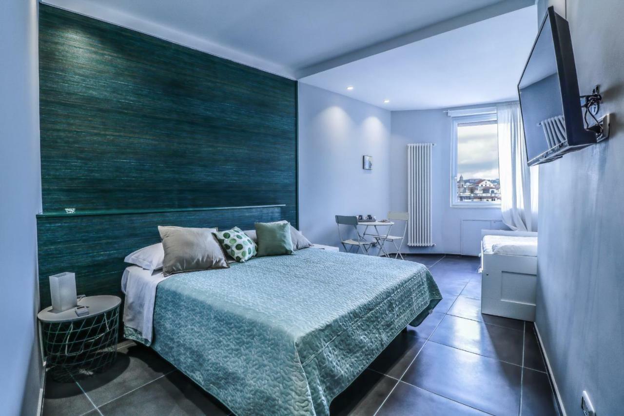 Il Grattacielo B&B Νάπολη Εξωτερικό φωτογραφία